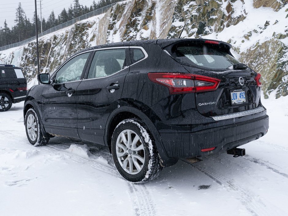 2021 Nissan Qashqai S