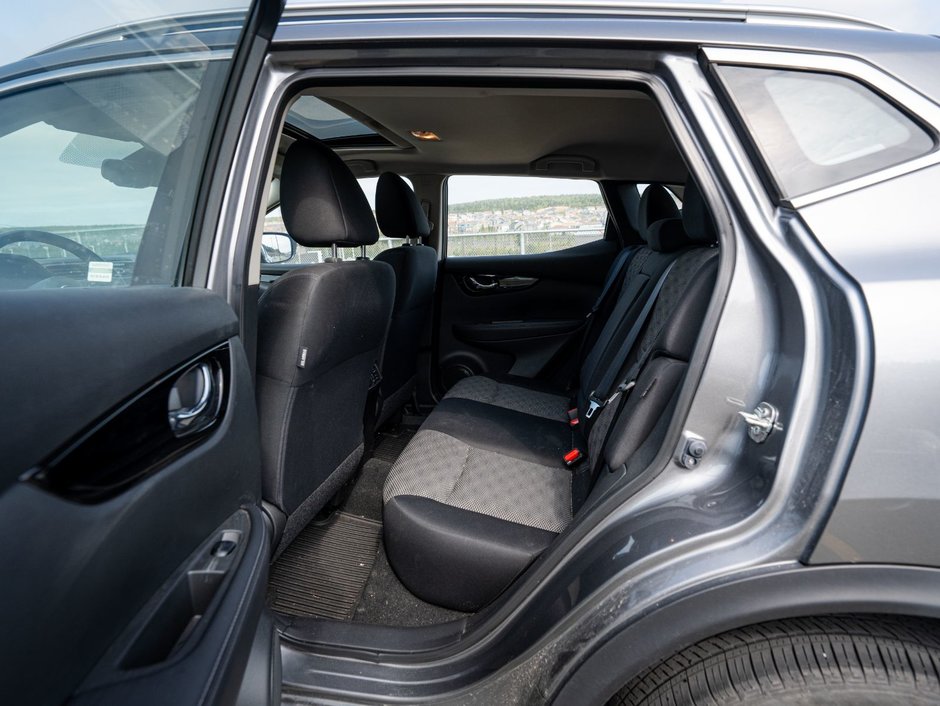 2022 Nissan Qashqai SV