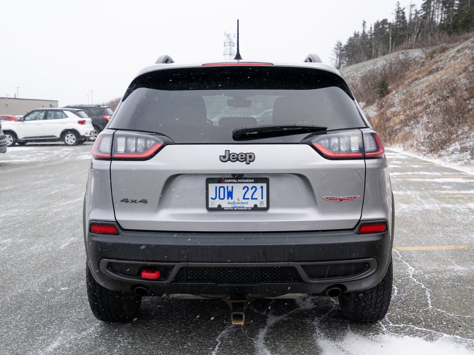 2021 Jeep Cherokee Trailhawk