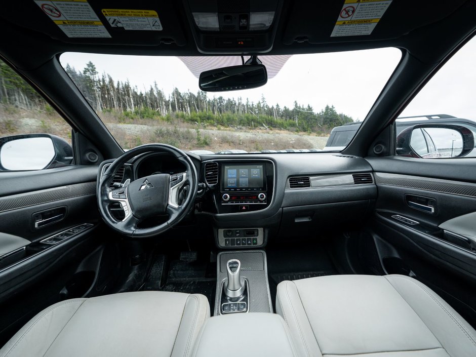 2020 Mitsubishi OUTLANDER PHEV SEL