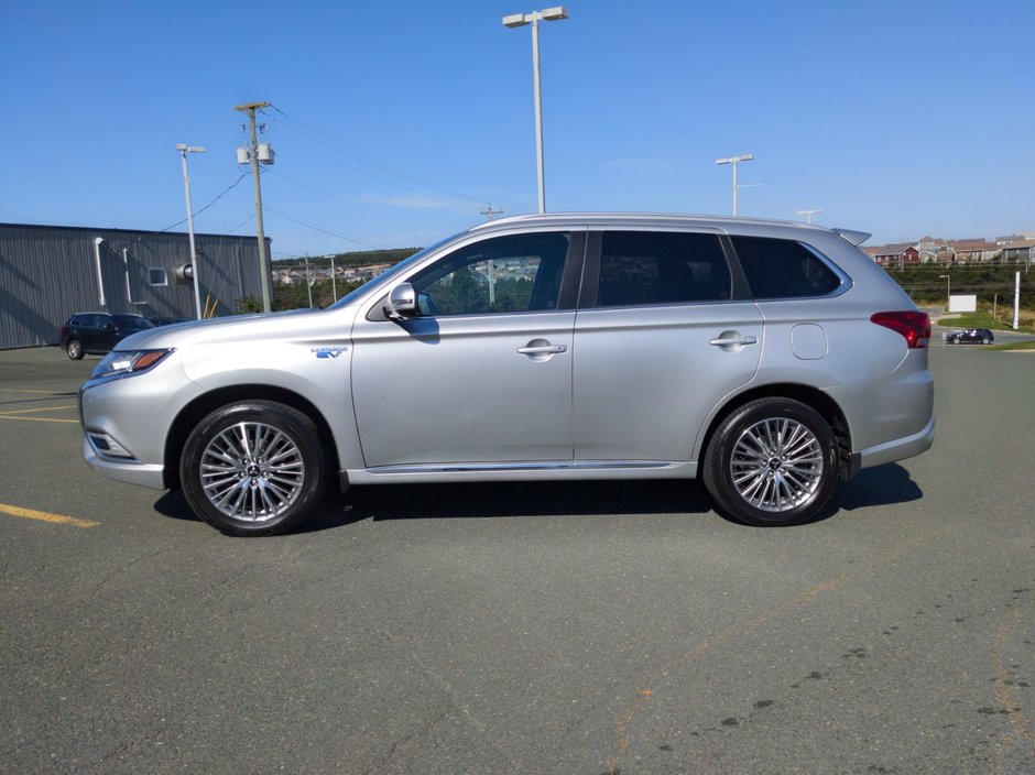 2022 Mitsubishi OUTLANDER PHEV GT