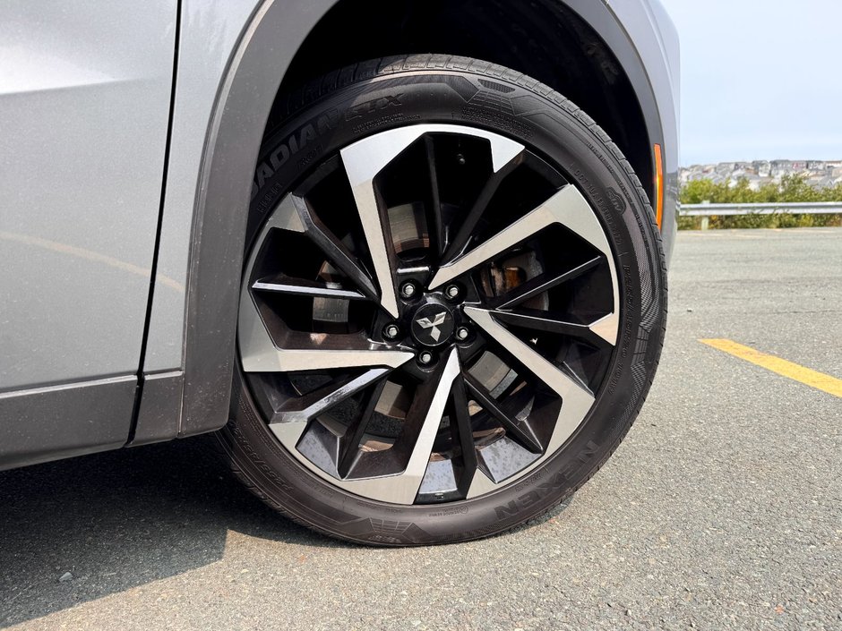 2023 Mitsubishi OUTLANDER PHEV SEL