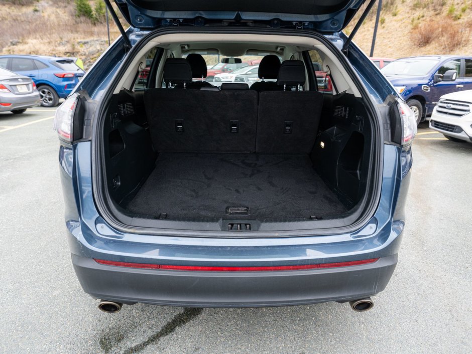 2018 Ford Edge SE