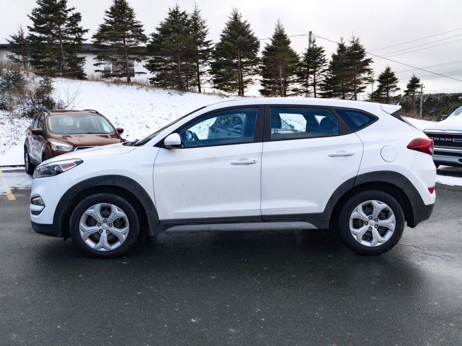 2018 Hyundai Tucson FWD 2.0L Base