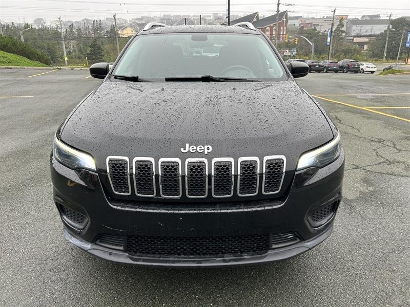 2020 Jeep Cherokee Sport