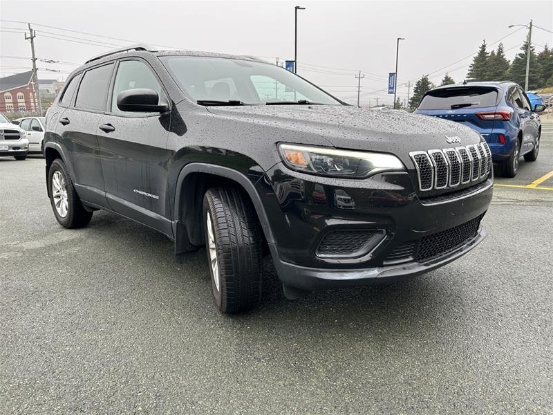 2020 Jeep Cherokee Sport