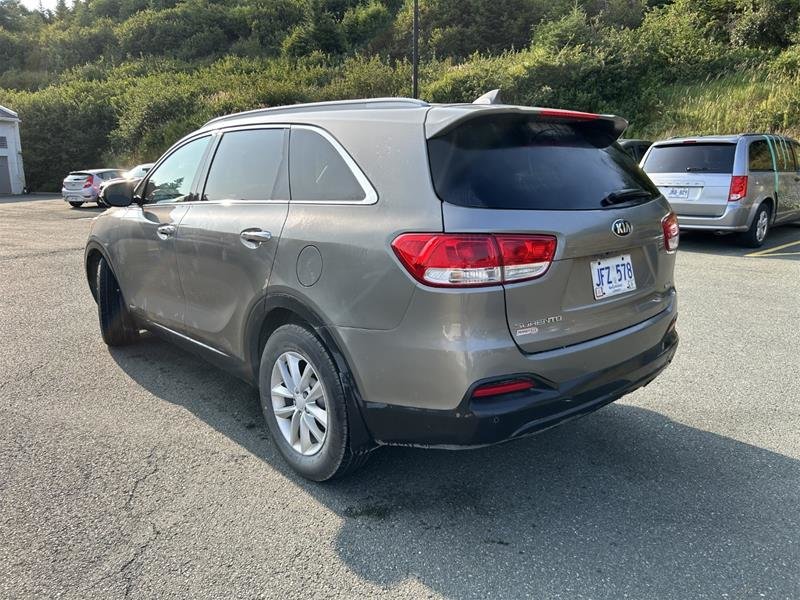 2017 Kia Sorento LX Turbo