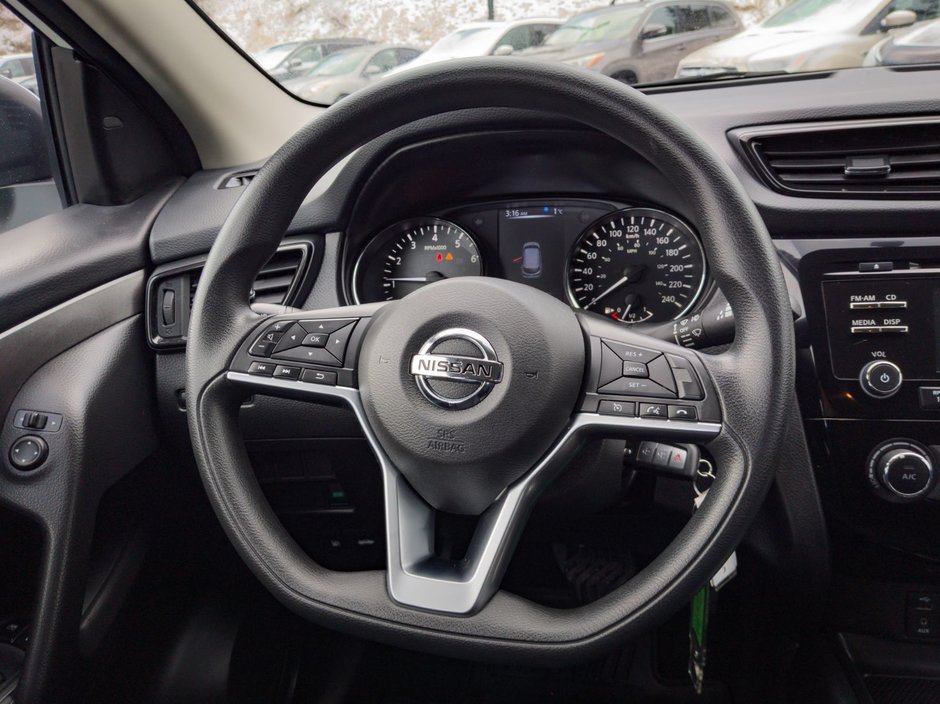 2018 Nissan Qashqai S