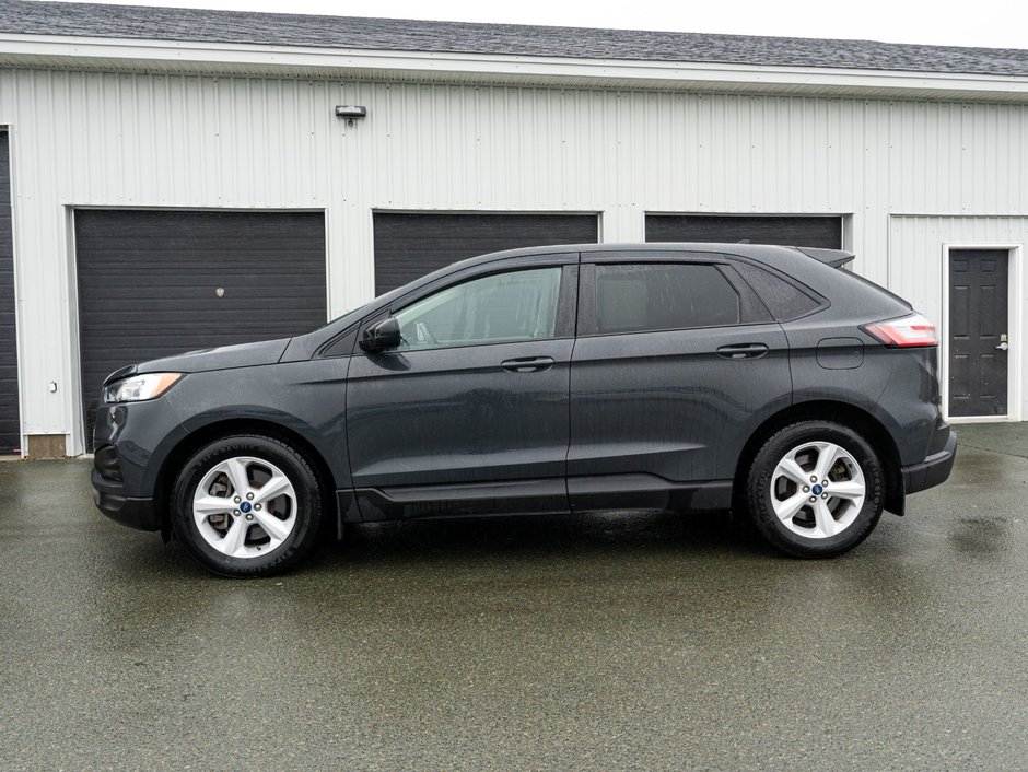 2021 Ford Edge SE