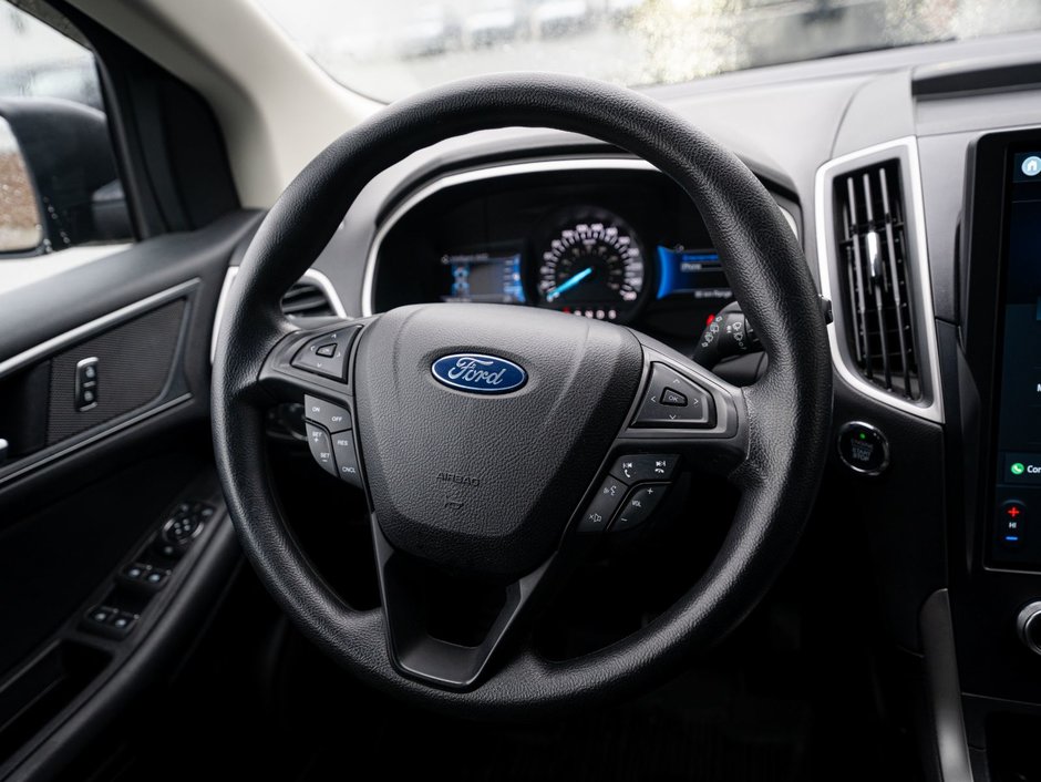 2021 Ford Edge SE