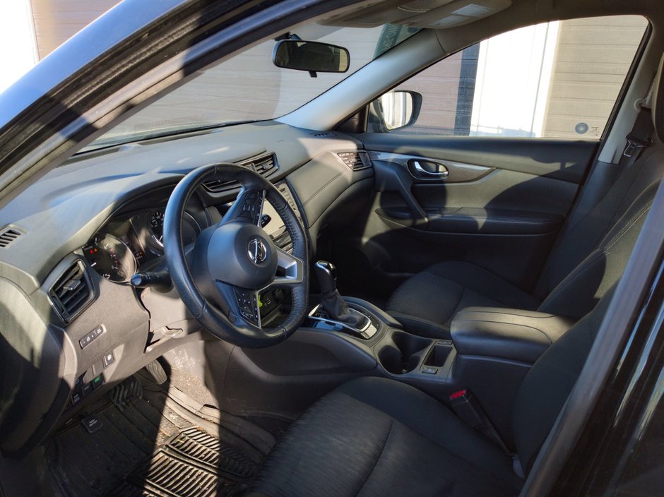 2019 Nissan Rogue S