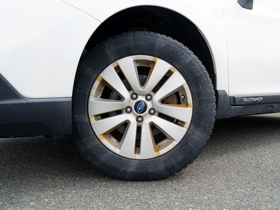 2015 Subaru Outback 2.5i w/Touring Pkg