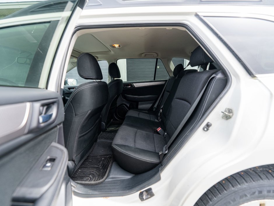 2015 Subaru Outback 2.5i w/Touring Pkg