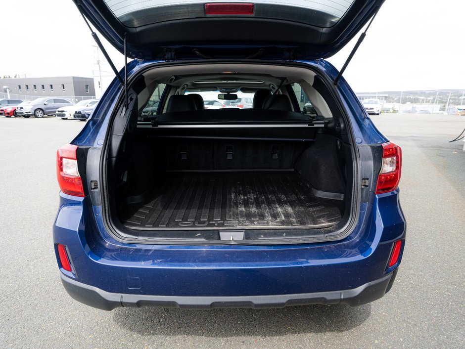 2015 Subaru Outback 2.5i w/Limited Pkg