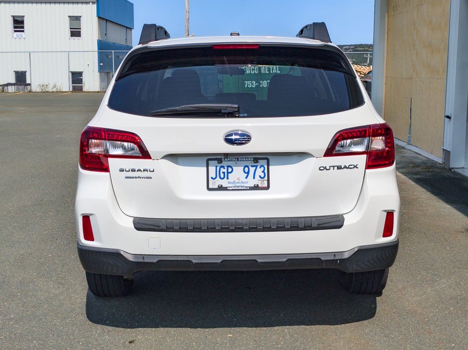 2017 Subaru Outback 2.5i at