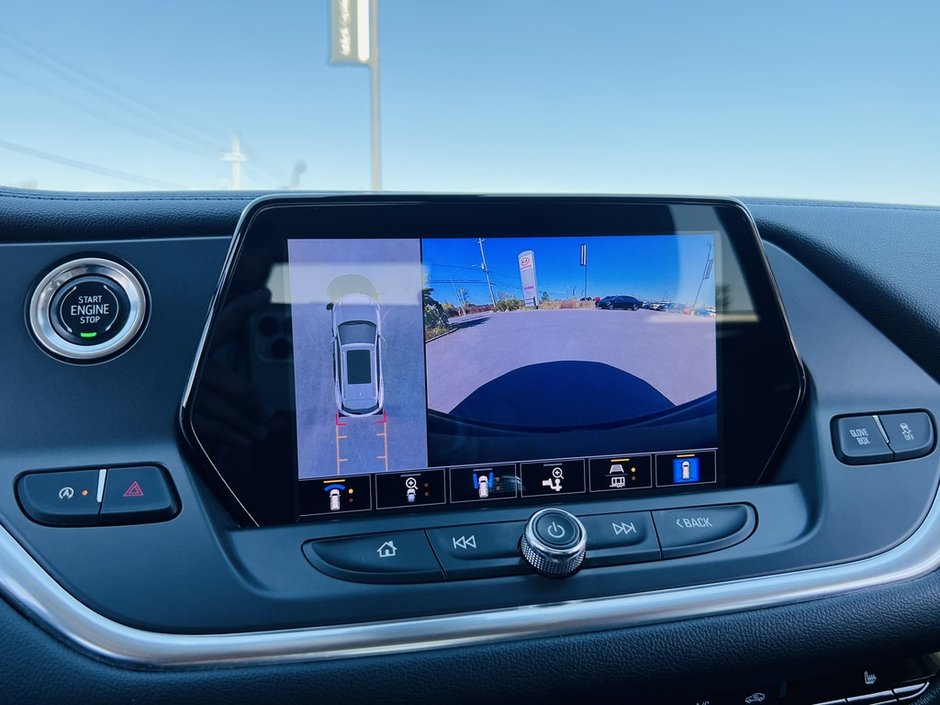 2021 Chevrolet Blazer True North AWD-35