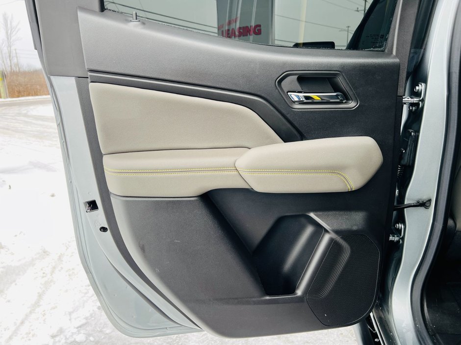 Chevrolet Colorado 4WD ZR2 4×4 2024-57