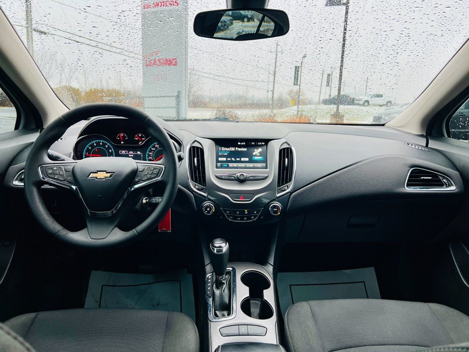 Chevrolet Cruze LT 2017-10