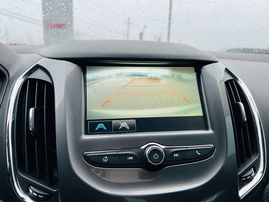 Chevrolet Cruze LT 2017-25