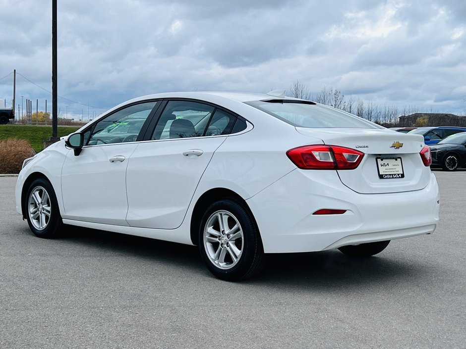 2018 Chevrolet Cruze LT Turbo-1