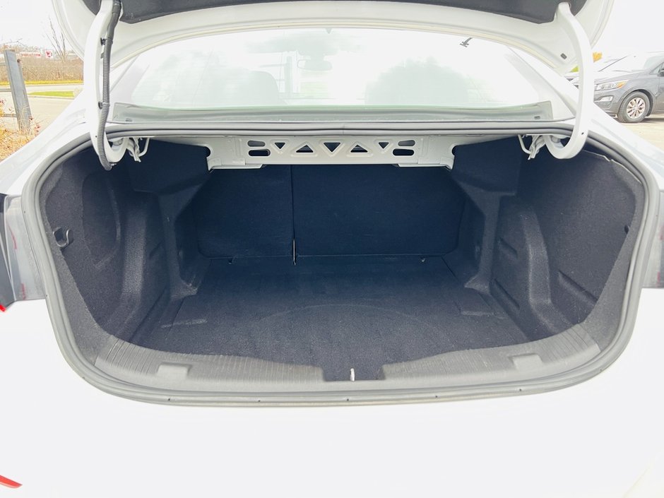 2018 Chevrolet Cruze LT Turbo-29