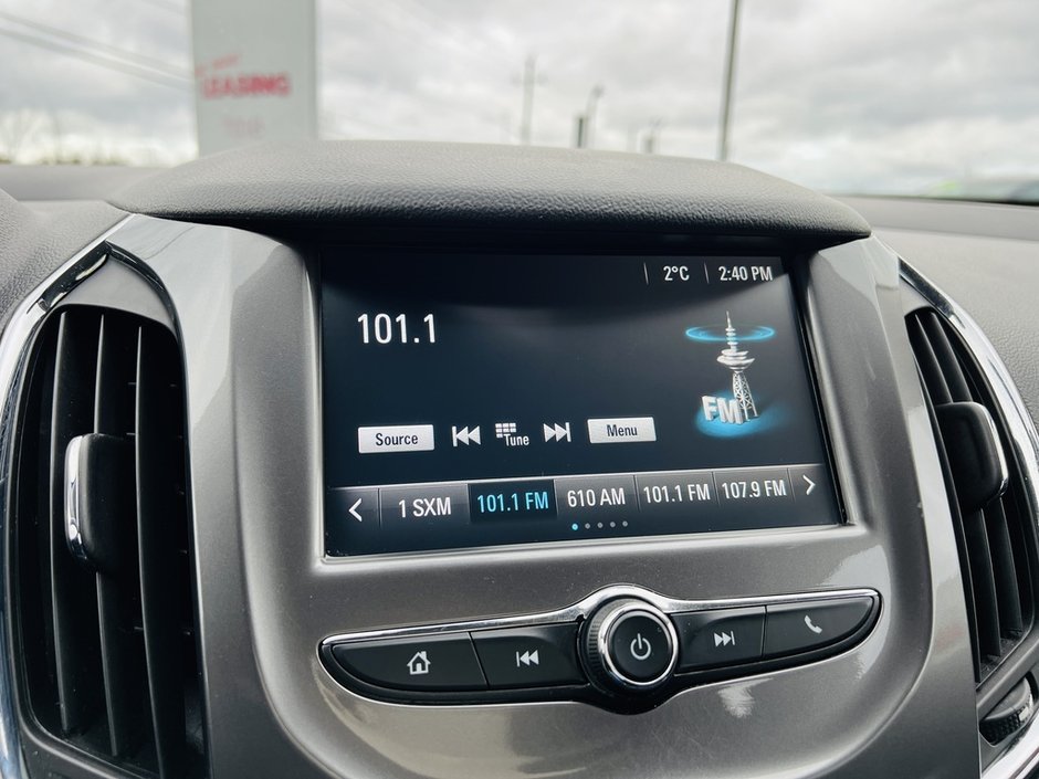 2018 Chevrolet Cruze LT Turbo-18