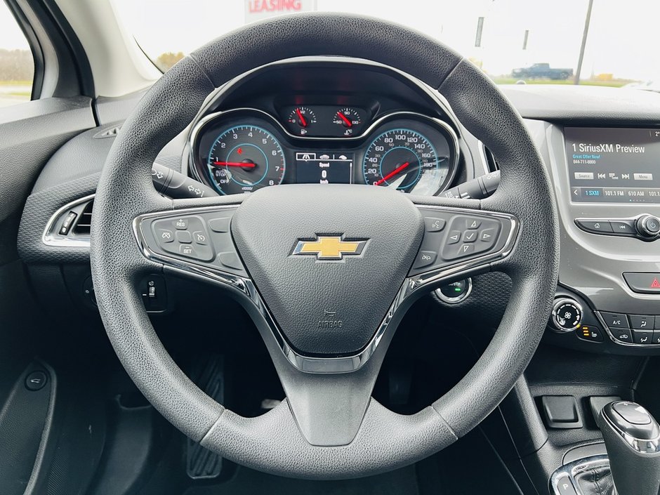 2018 Chevrolet Cruze LT Turbo-10