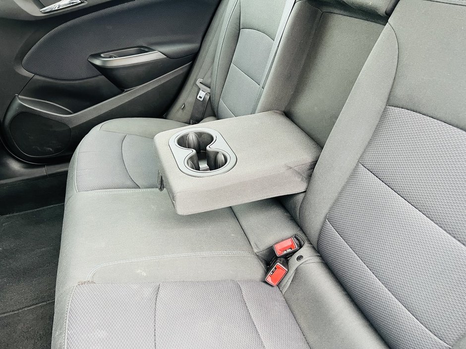 2018 Chevrolet Cruze LT Turbo-28