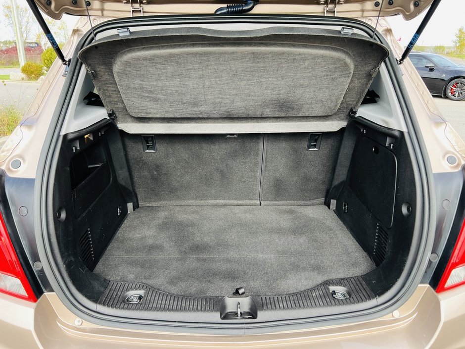 2018 Chevrolet Trax LT-37