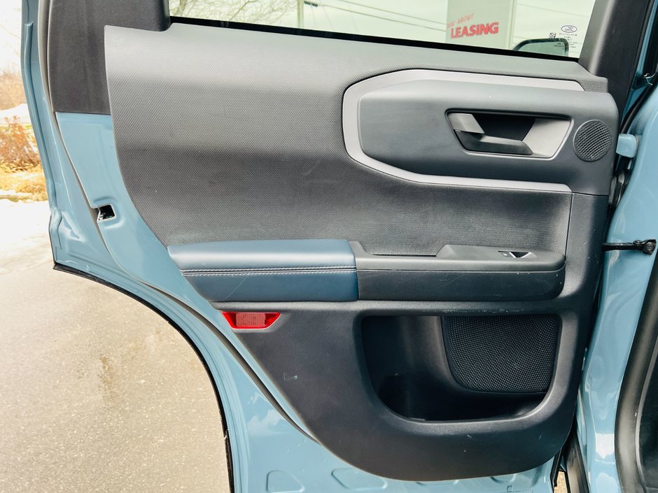 Ford Bronco Sport Sport Outer Banks 2023-44