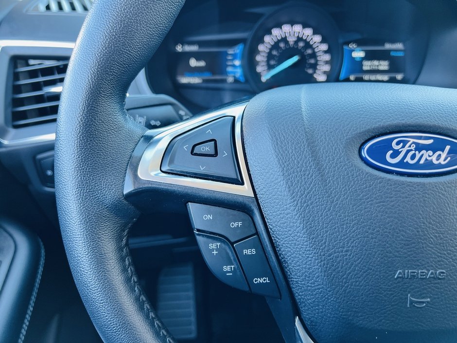 2024 Ford Edge Titanium-16