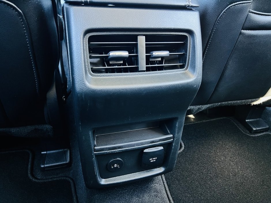 2024 Ford Edge Titanium-40