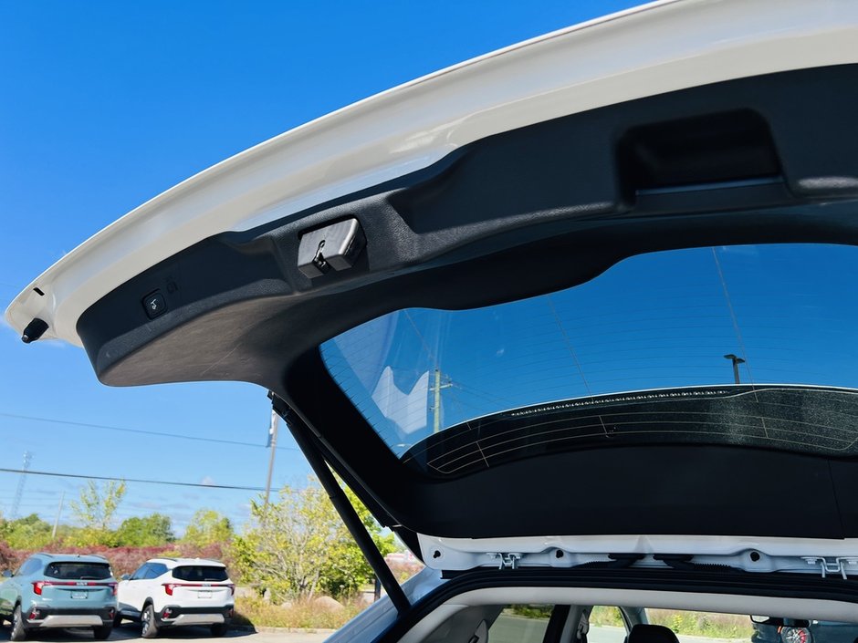 2024 Ford Edge Titanium-45