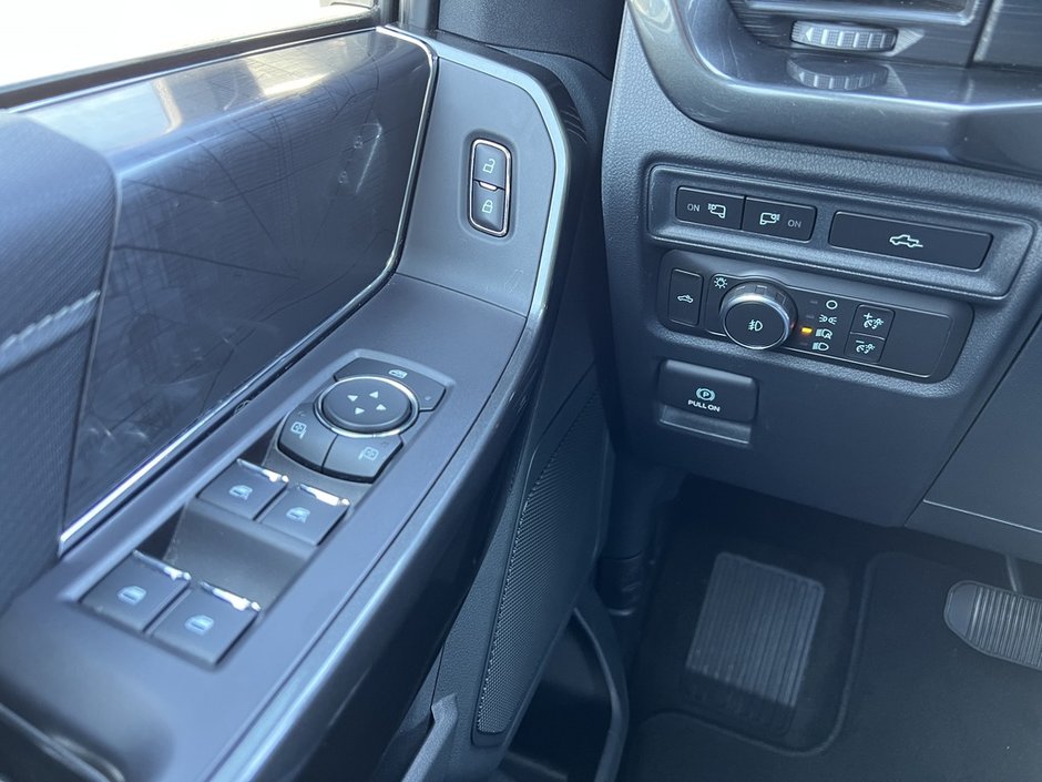 2021 Ford F-150 XLT 4WD SuperCrew 5.5' Box-13