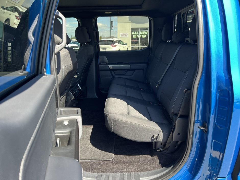 2021 Ford F-150 XLT 4WD SuperCrew 5.5' Box-55