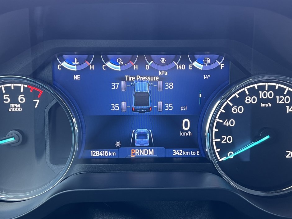 2021 Ford F-150 XLT 4WD SuperCrew 5.5' Box-17