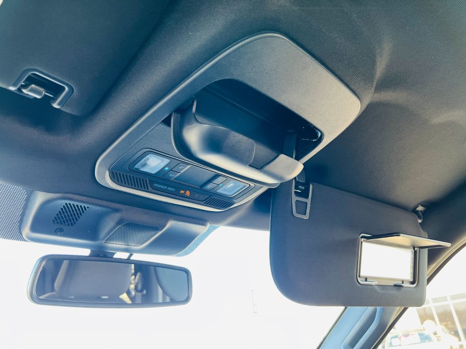 Ford F-150 XLT 2024-50