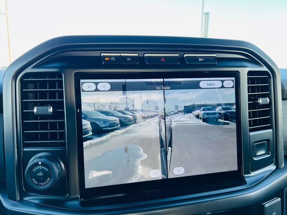 Ford F-150 XLT 2024-45