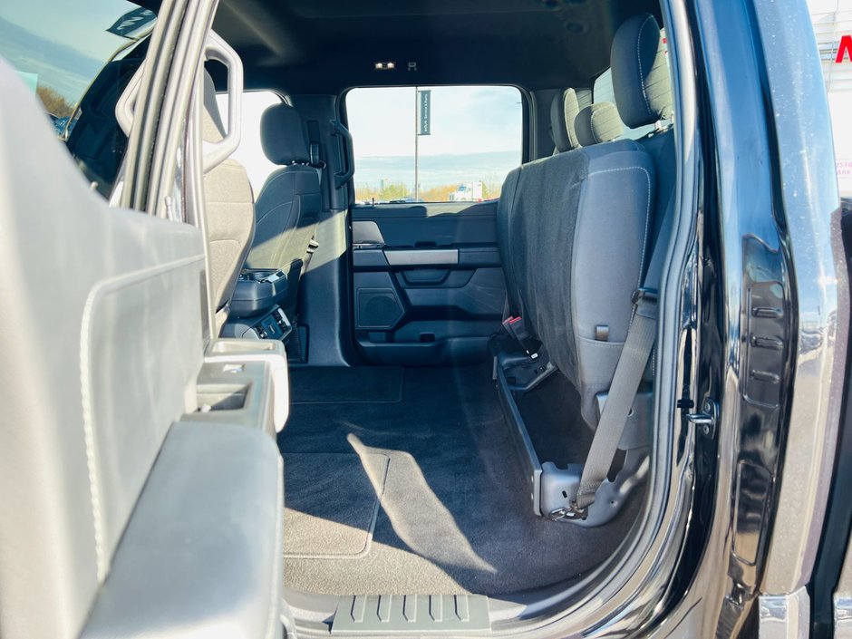 Ford F-150 XLT 2024-54