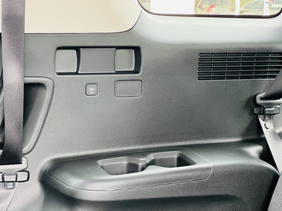 2023 Hyundai Palisade Preferred AWD-64