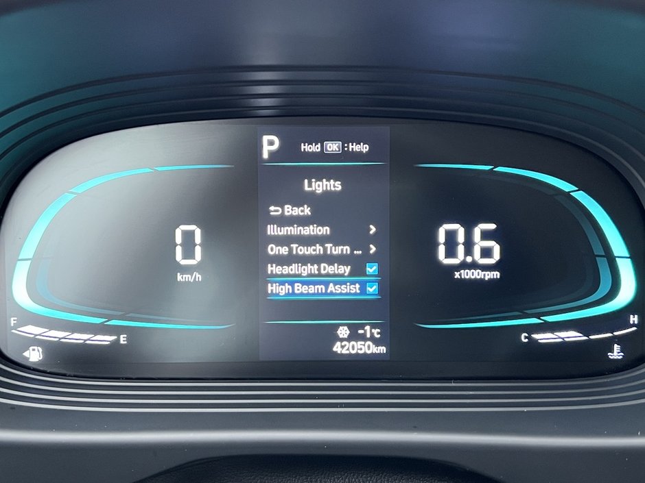2023 Hyundai Venue Essential-17