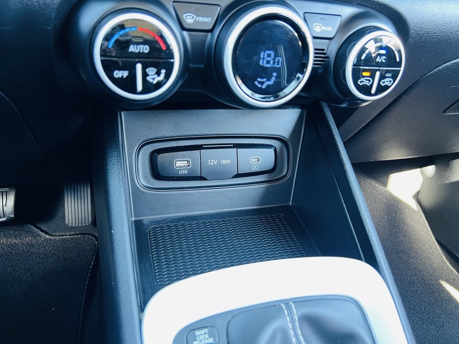 Hyundai Venue Ultimate 2025-33