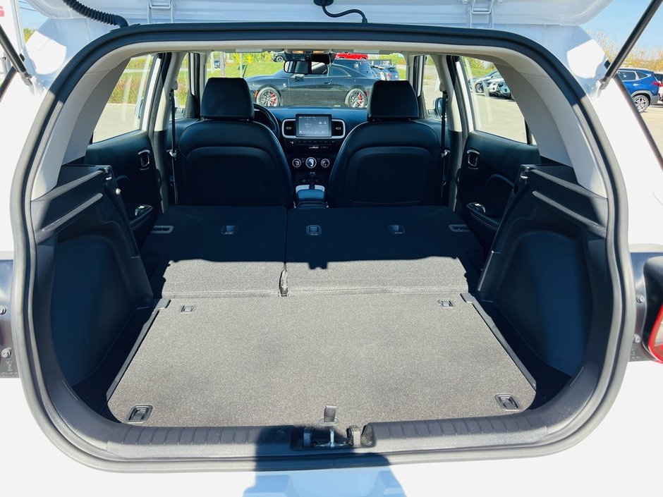 Hyundai Venue Ultimate 2025-41