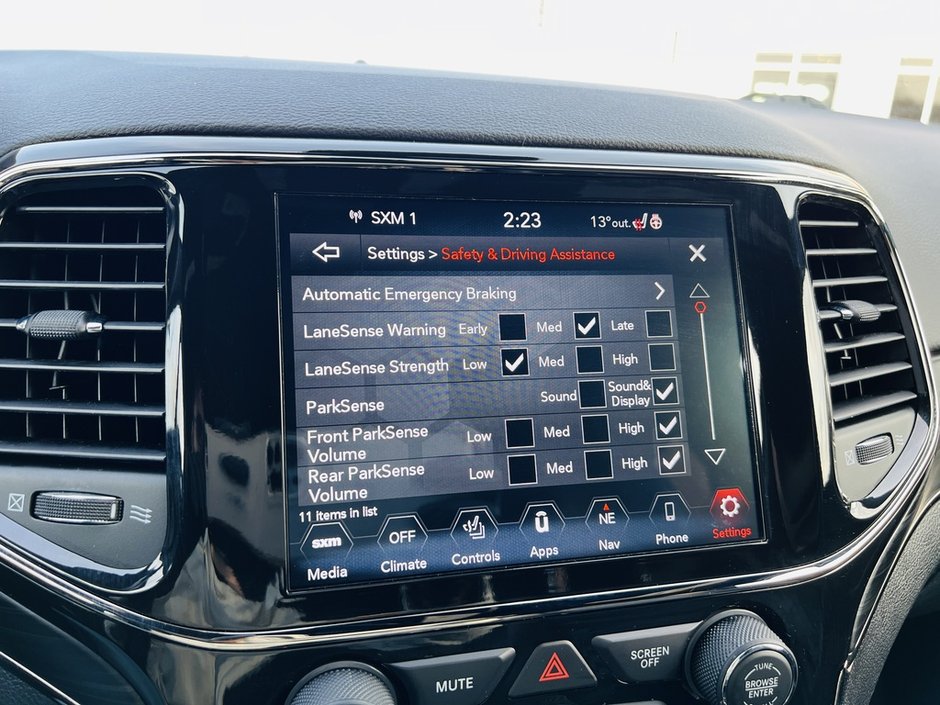 2021 Jeep Grand Cherokee Limited X 4WD-36