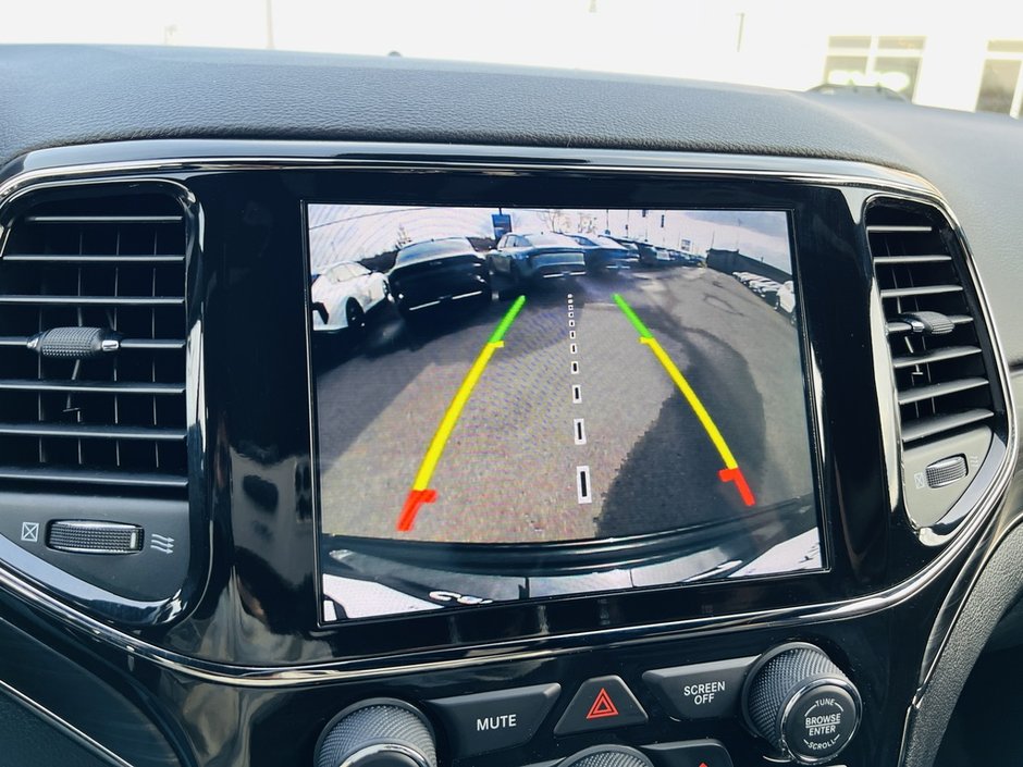 2021 Jeep Grand Cherokee Limited X 4WD-41