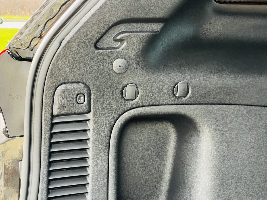 2021 Jeep Grand Cherokee Limited X 4WD-54