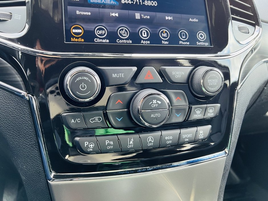 2021 Jeep Grand Cherokee 80th Anniversary Edition 4WD-34