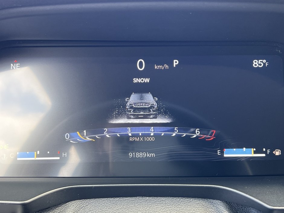 2023 Jeep Grand Cherokee Limited 4X4-19