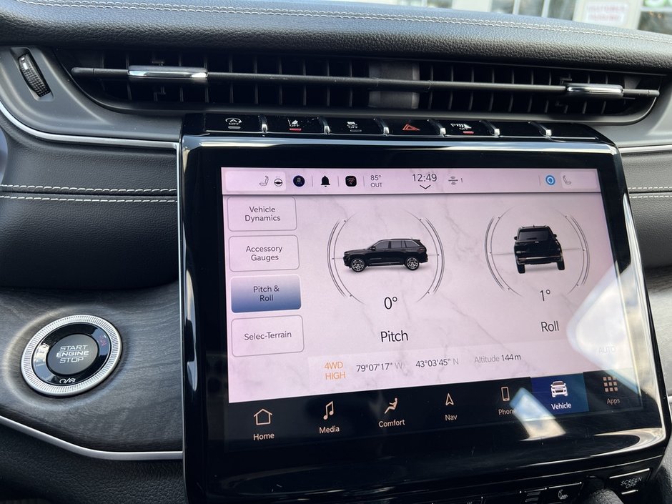 2023 Jeep Grand Cherokee Limited 4X4-39