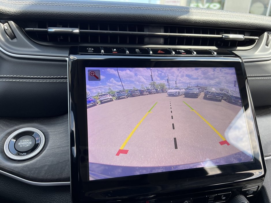 2023 Jeep Grand Cherokee Limited 4X4-45